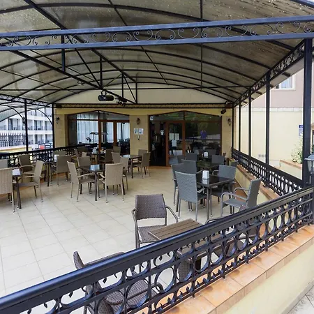 Hotell Naslada Baltjik