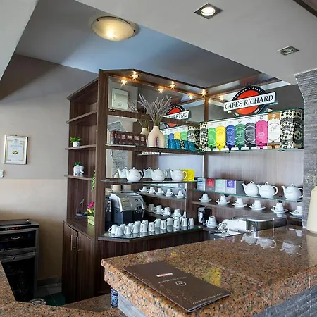 Naslada Hotell